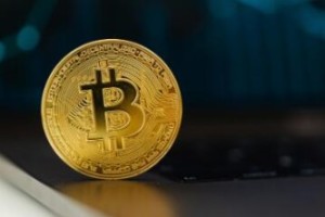 虚拟币下载平台有哪些？手机上怎么买虚拟币？